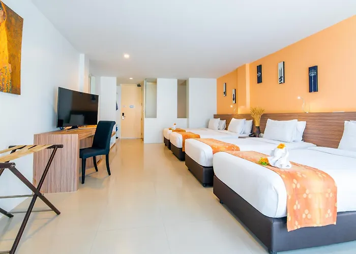 The Lantern Resorts Patong - Sha Extra Plus